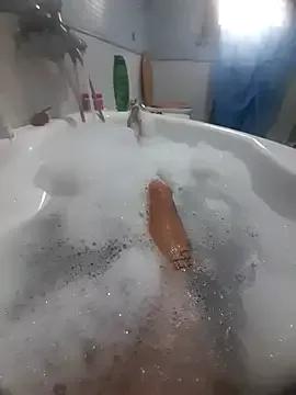 Gigi8412 from StripChat