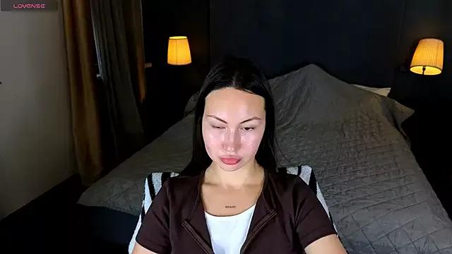 GIGI_BENNET from StripChat
