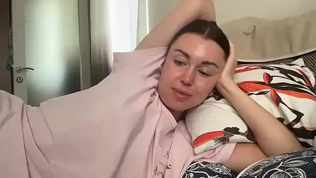 Gilin1 from StripChat