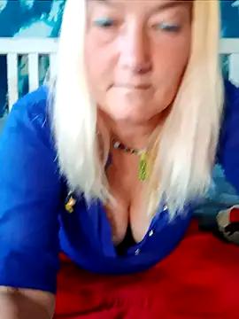 GingerKtm21 from StripChat