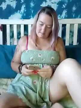 GingerKtm21 from StripChat