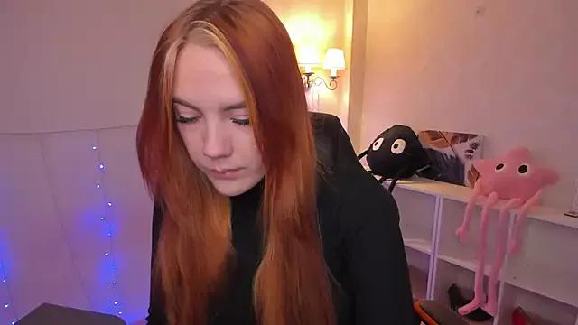 Discover our girls online shows and discover the company of countless livestreamers, with stunning shapes, sex toys and more.