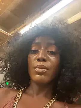 Giselledabodyyy from StripChat is Freechat