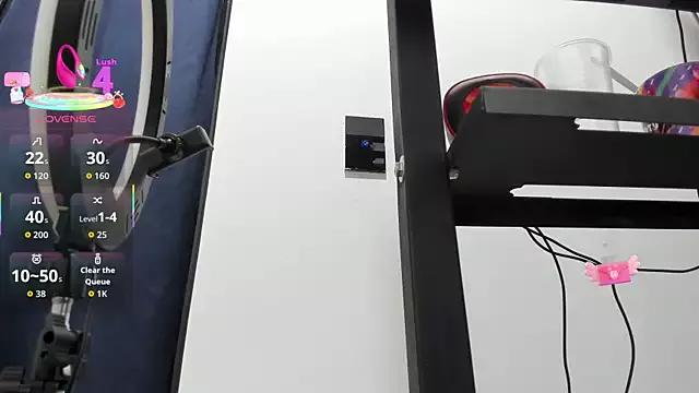 gisselle21 from StripChat