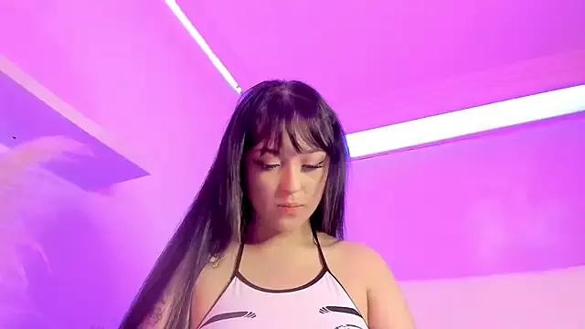 Gloomydoll from StripChat