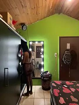 Goddesmyy from StripChat