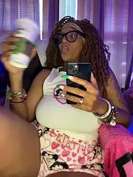 Photos of Goddesscherrired from StripChat is Freechat
