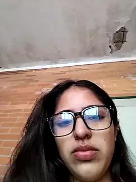 Goddesscut333 from StripChat