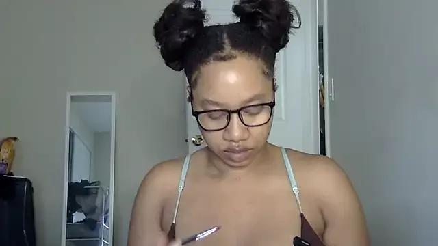 goddessdaisysky from StripChat