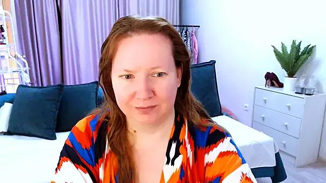 GoddessLara from StripChat is Freechat