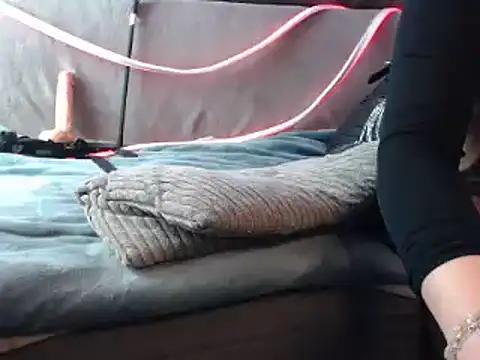GoddessMonicaNylon from StripChat