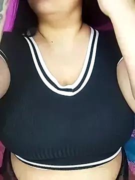 GoddessOfTheBigTits from StripChat