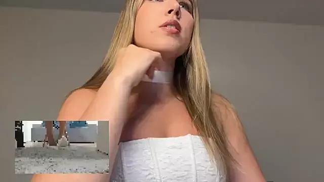GoddessRoss from StripChat