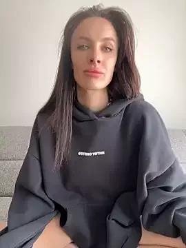 goodgirldevil from StripChat