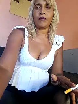 Goodgirlsue_77 from StripChat