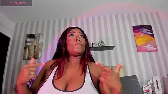 GraceMaceeyy_ from StripChat is Freechat