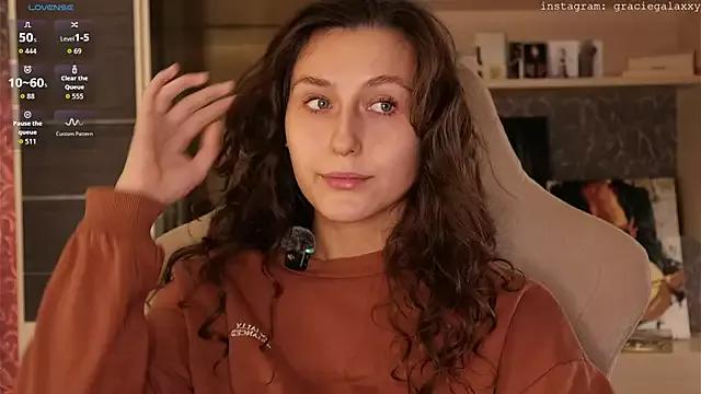 GracieGalaxy from StripChat is Freechat