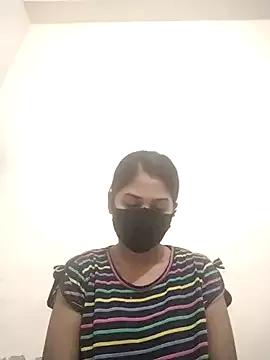 Green_LaDY66 from StripChat is Freechat