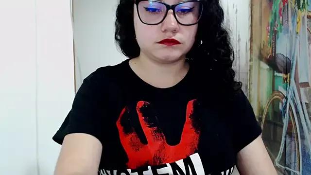greeneyes_nurse from StripChat is Freechat