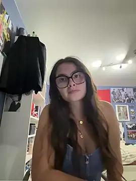 gwen_lust from StripChat is Freechat
