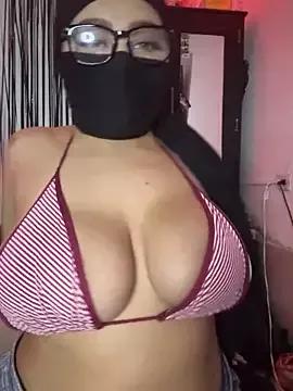 Haanna__ from StripChat