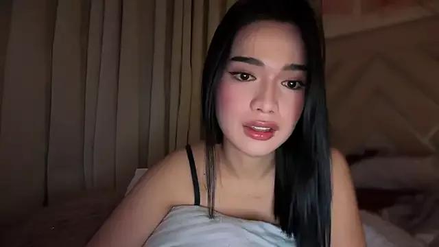 hadahera from StripChat is Freechat