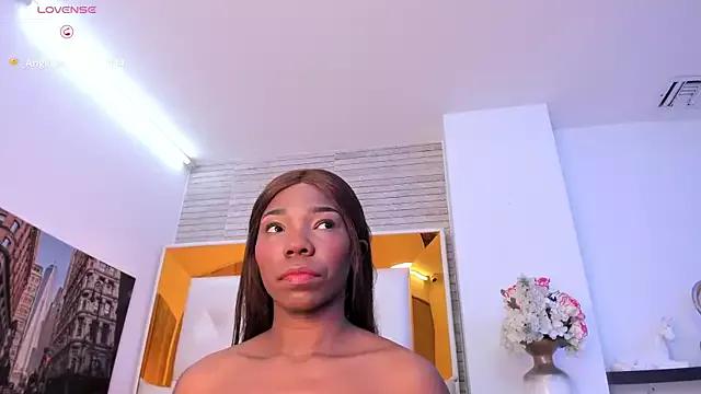 Hailey_Hills from StripChat is Freechat