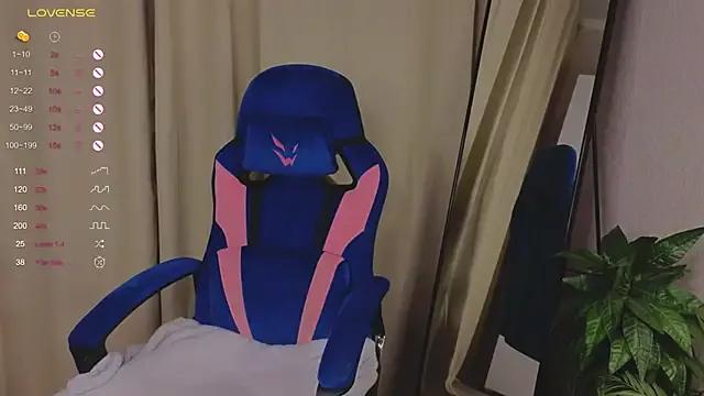 HalfPint_Babe from StripChat is Freechat