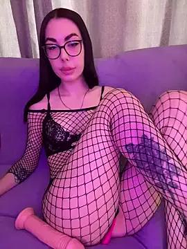 Halle_Brown from StripChat is Freechat