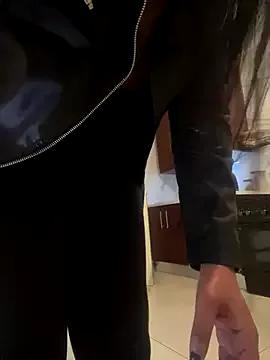 hallobabay67 from StripChat