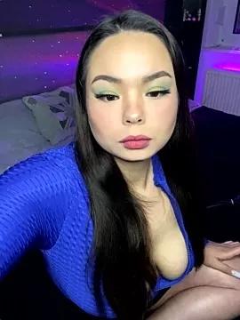 Hana-Noami from StripChat