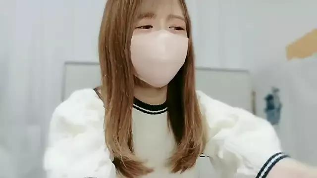 Hana_chan_Gcup from StripChat