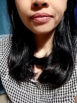 Hana_love20 from StripChat