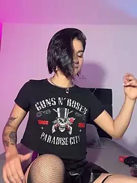 Hanna_Lara from StripChat is Freechat