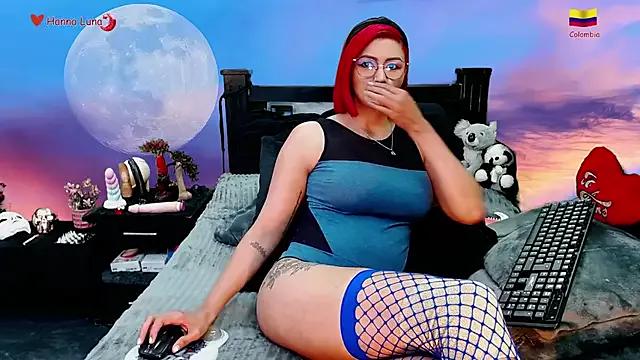Hanna_Luna from StripChat