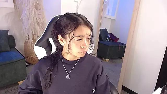 hannaa_as from StripChat