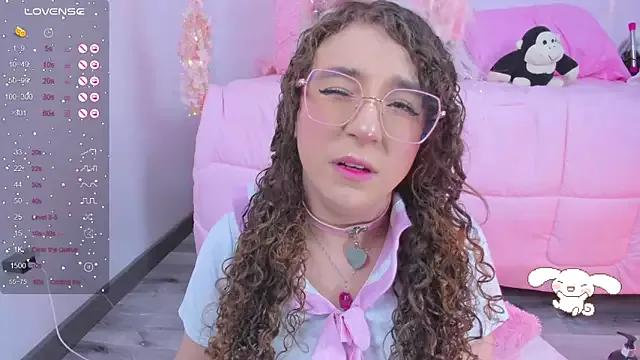 hannacutegod from StripChat