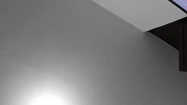 HannaGray22 from StripChat