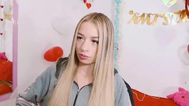 hannah_026 from StripChat
