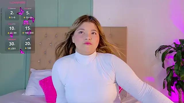 Hannah__Steele from StripChat