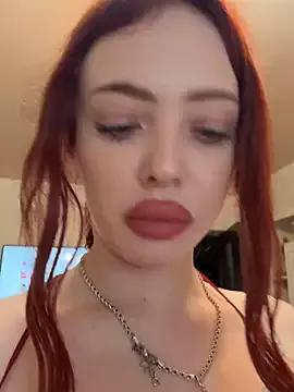 Discover our girls online shows and discover the company of countless livestreamers, with stunning shapes, sex toys and more.