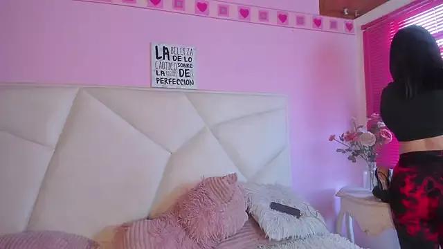 HannahCarter from StripChat