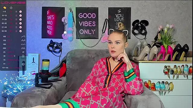 HannaKorsak from StripChat