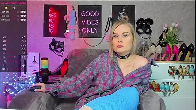 HannaKorsak from StripChat