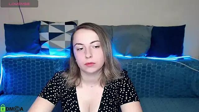 HannaRei from StripChat is Freechat