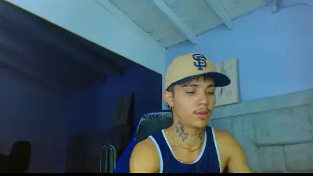 HannibalLester from StripChat