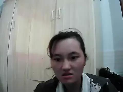 Hannie_24 from StripChat