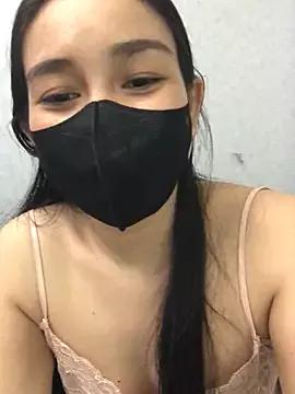 hanny_baby205 from StripChat