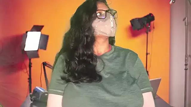 Photos of Hansika190 from StripChat is Group