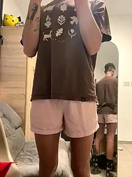 haramnarab from StripChat